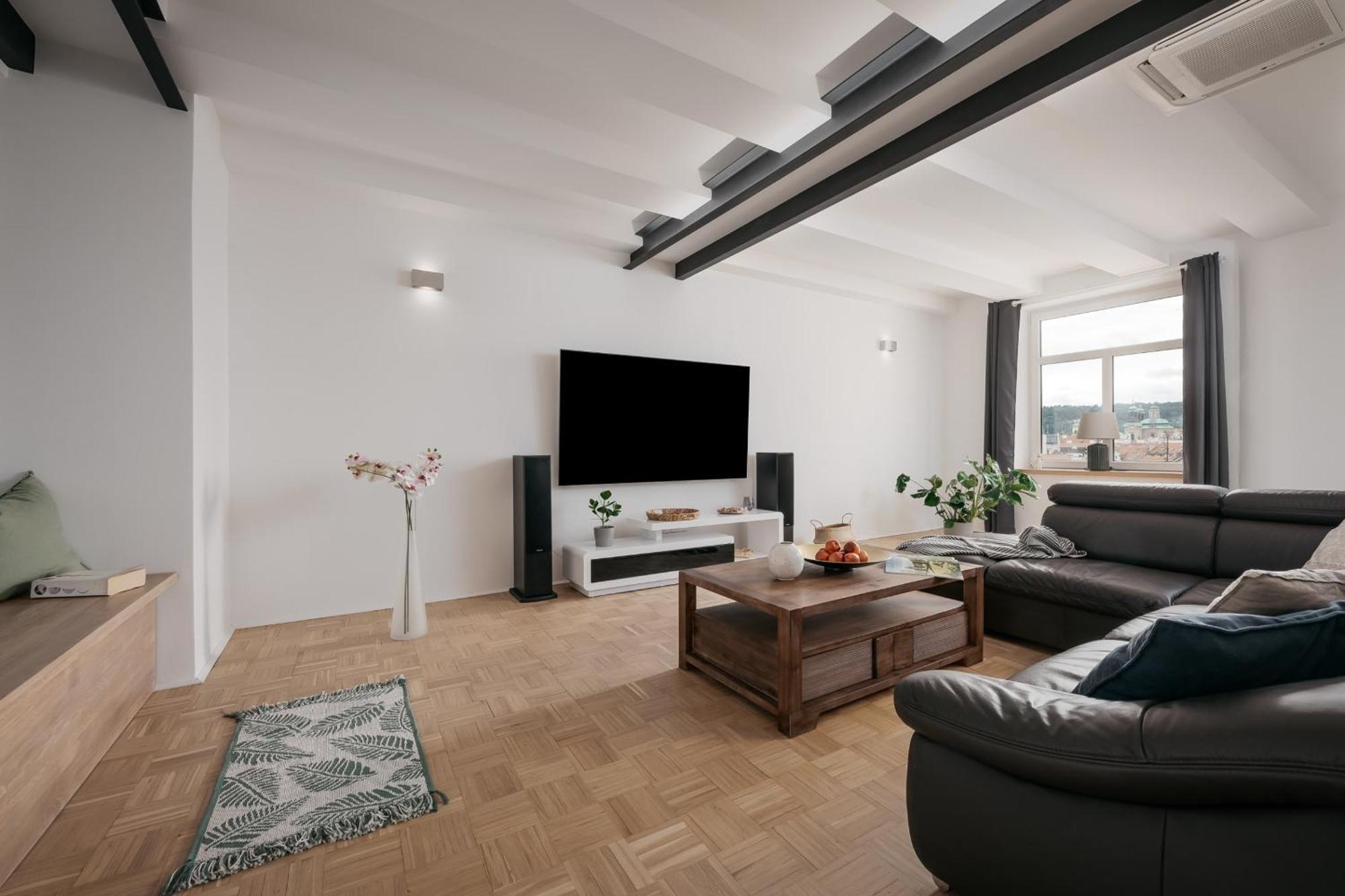 Dot 3 Bdr Apartment With Tyn Cathedral View & Ac Praga Exterior foto